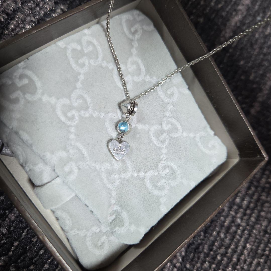 GUCCI ハート型チャーム ネックレス　AG925　ハートブルー