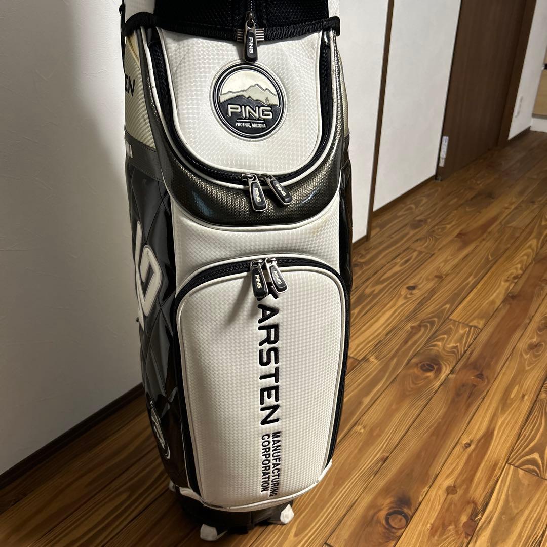 ＤＤＤです PING ミスターピン　キャディバック　エナメル仕様