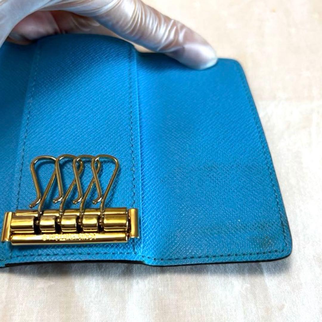 LOUIS VUITTON ルイヴィトン ミュルティクレ4 キーケース 青