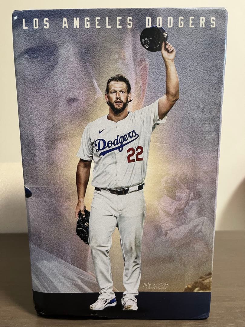 かも:【球場限定】9/20クレイトンカーショー3000奪三振ボブルヘッド