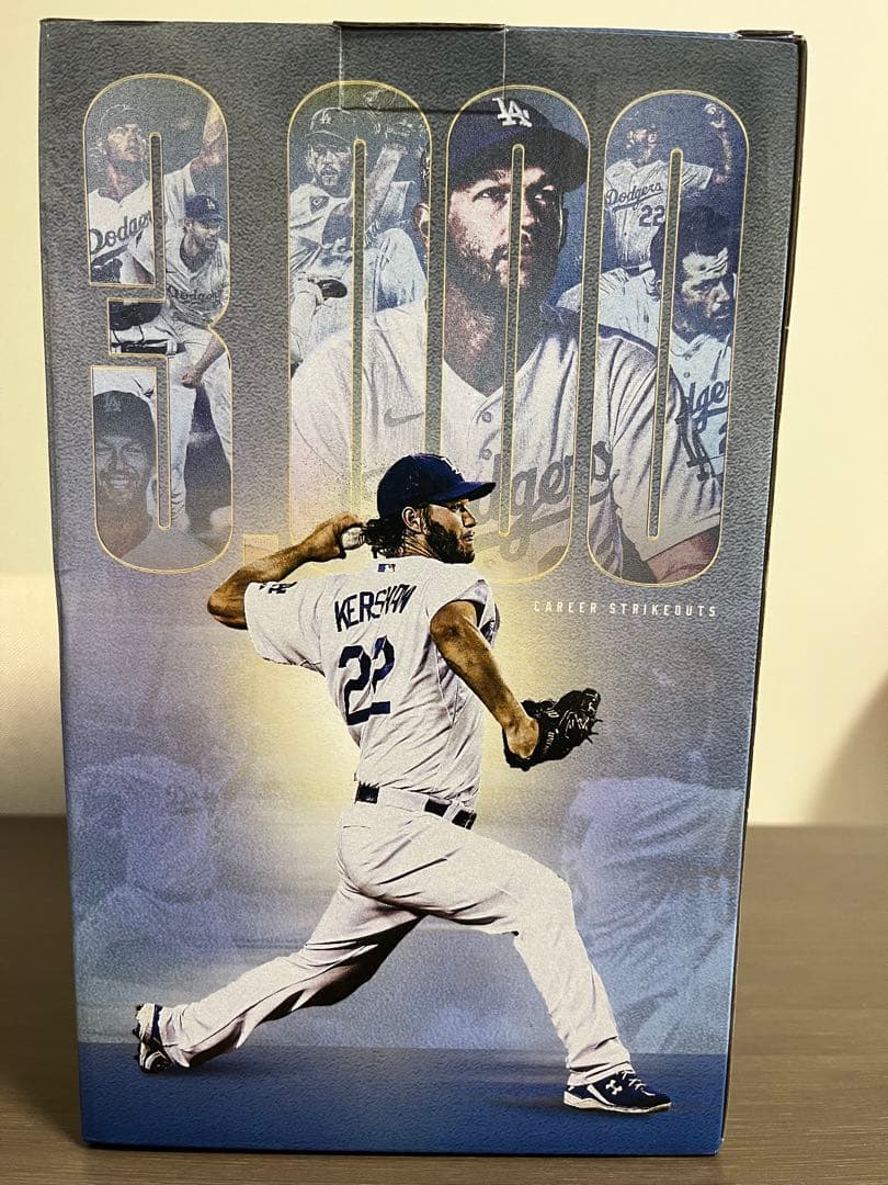 かも:【球場限定】9/20クレイトンカーショー3000奪三振ボブルヘッド