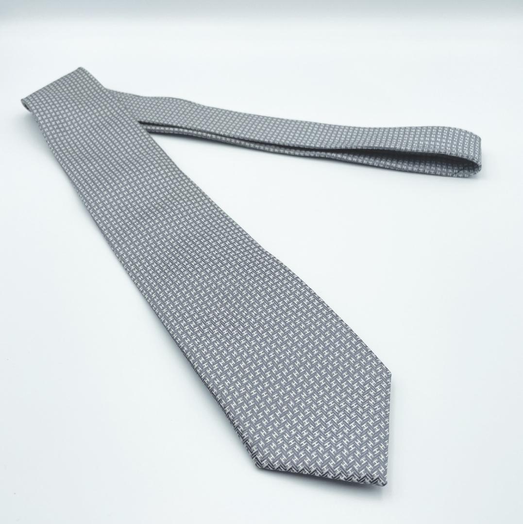 【HERMES（エルメス）】美品 ネクタイ H柄 シルク グレー シルバー