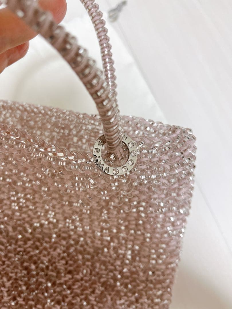 アンテプリマ　スタンダードスクエアミディアム　パウダリーシルバーピンク　新品同様