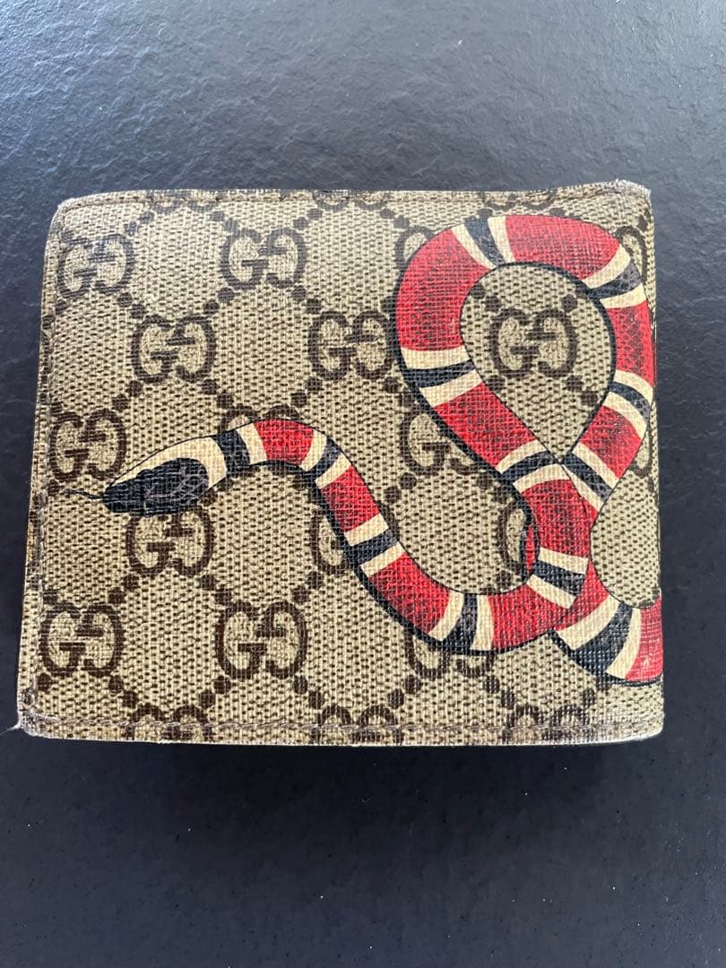 ミミGUCCI グッチ　二つ折り財布