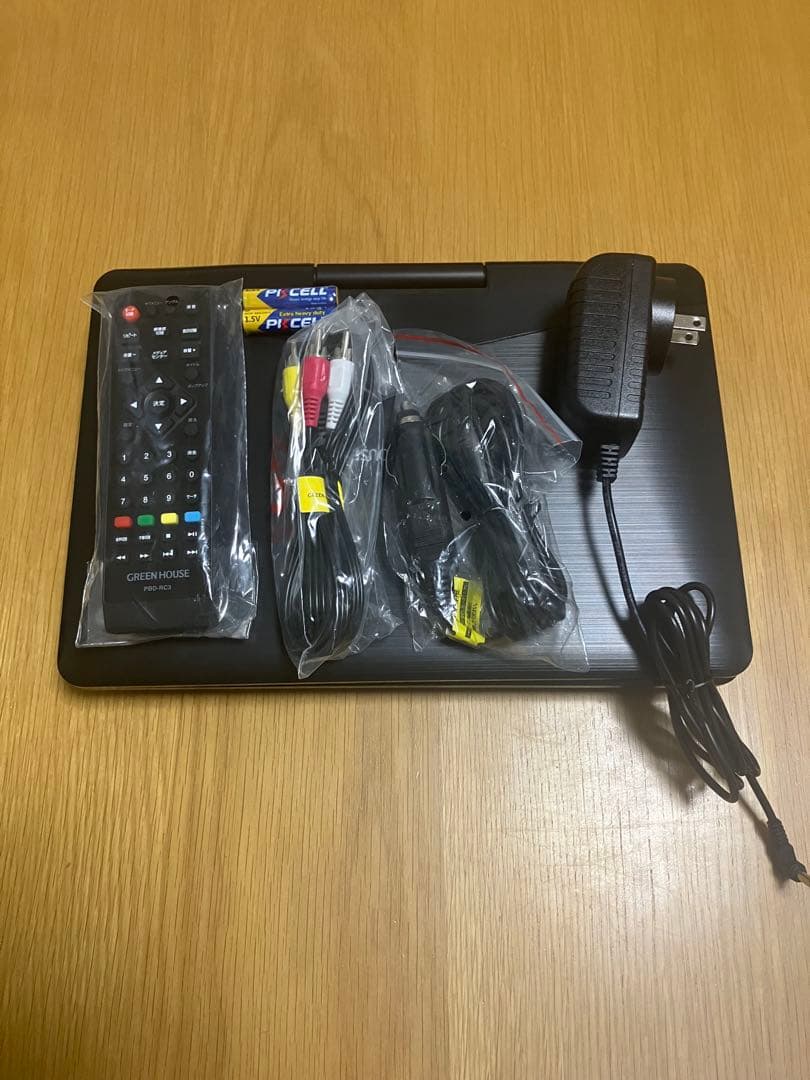 美品　GREEN HOUSE ポータブルブルーレイプレーヤー 11.6インチ