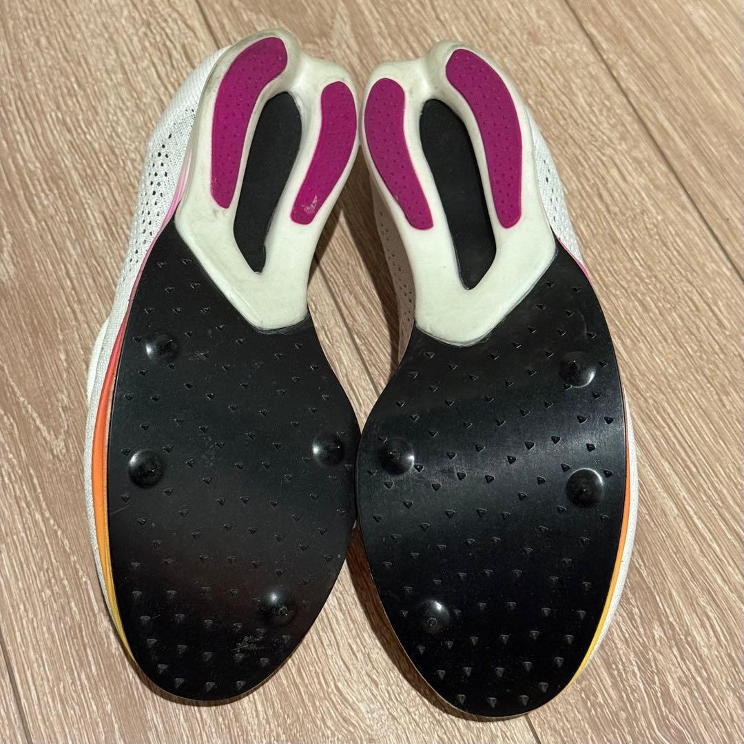 【値下げ】ニューバランス FuelCell MD-X 23.0