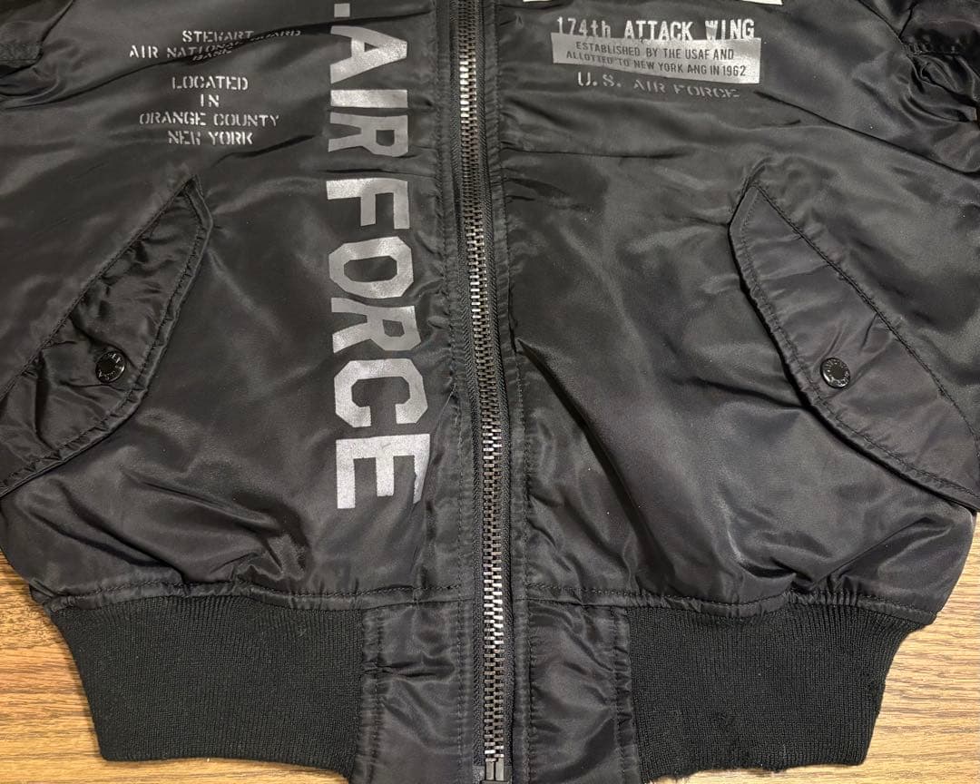 ゆうま / AVIREX/REFLECT STENCIL MA-1/M