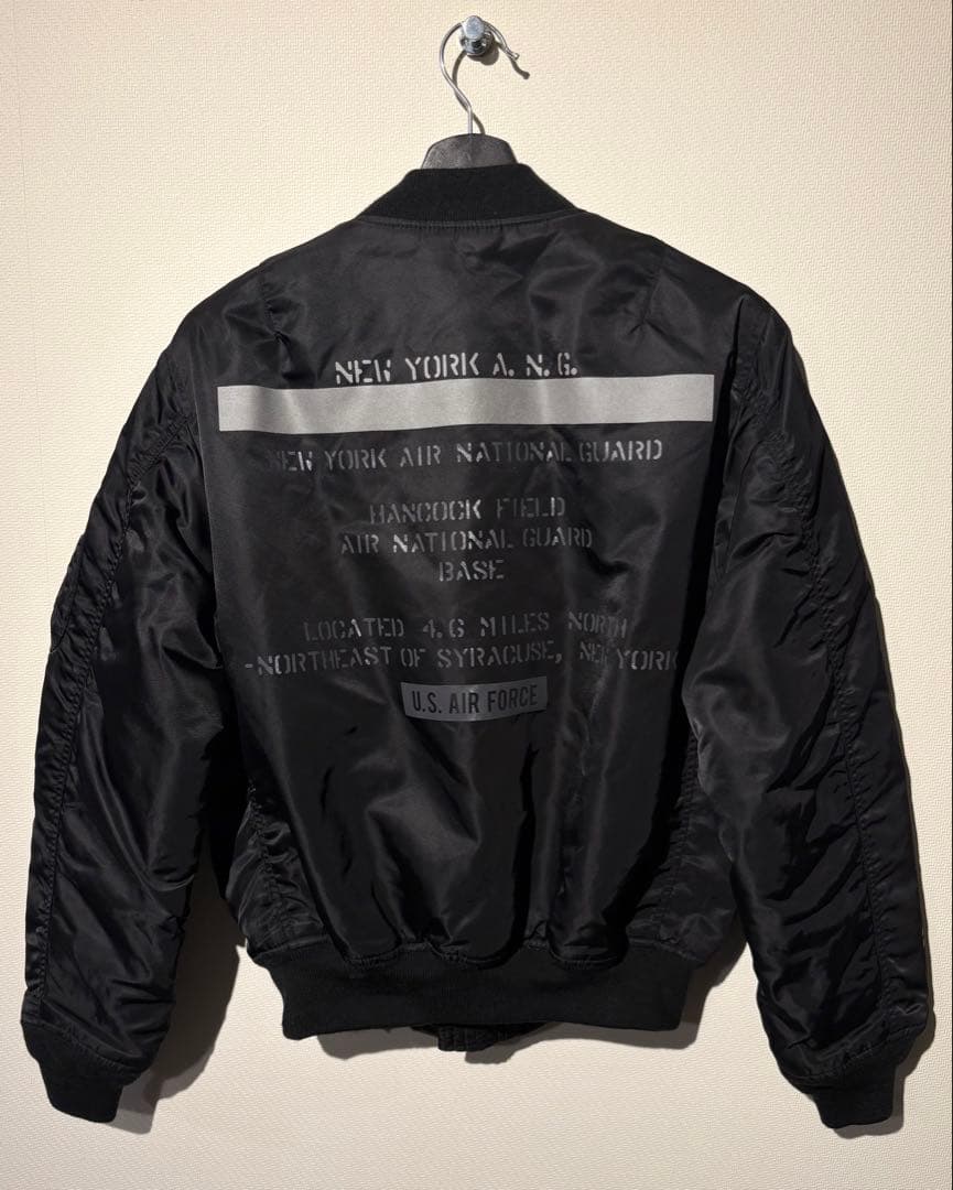 ゆうま / AVIREX/REFLECT STENCIL MA-1/M