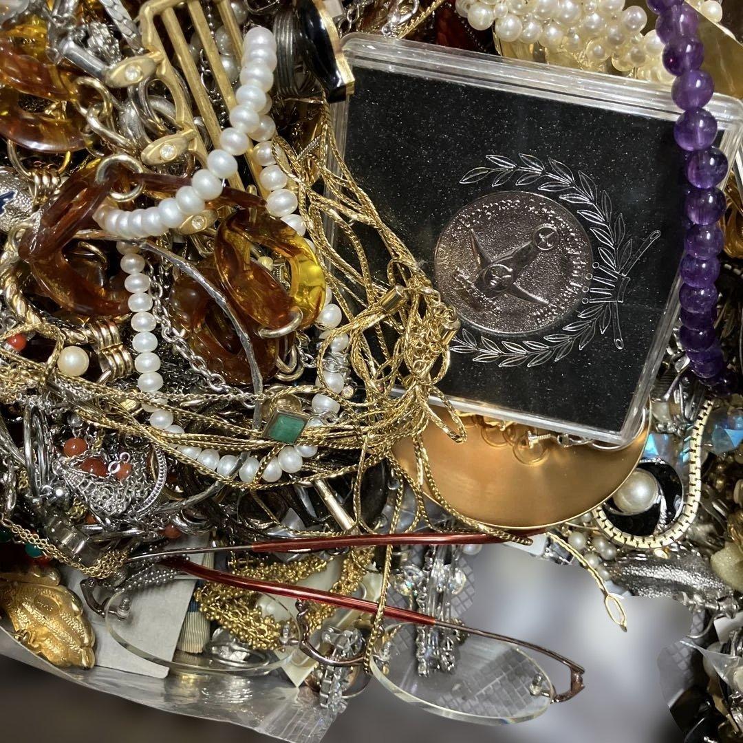 遺品整理ジュエリー 【14kg‼️】まとめ売り【1】