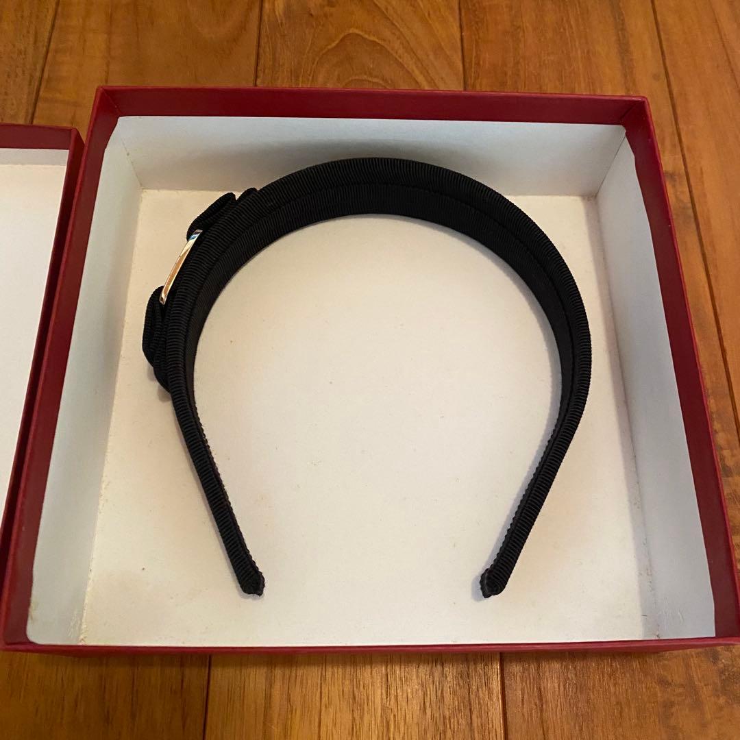 【極美品】Salvatore Ferragamo ブラック リボン　ヘアバンド