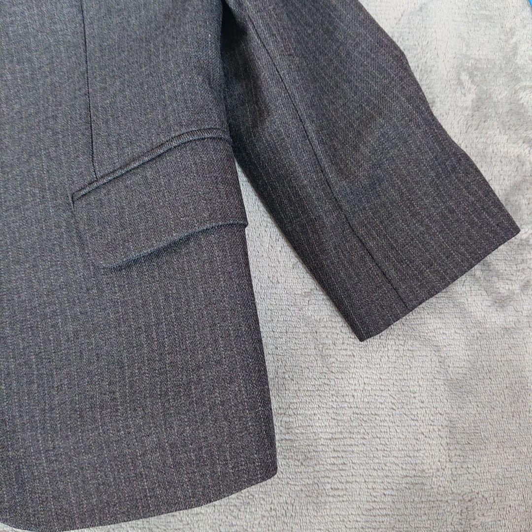 Burberry キッズグレー スーツ 120A