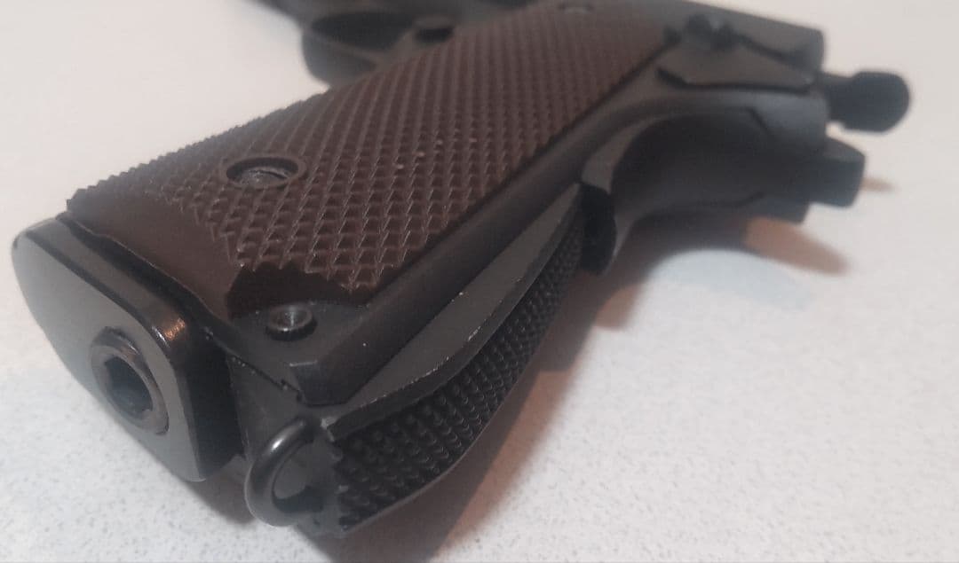 タニオコバ×BATON コルトM1911 （ CO₂/ガスガン）