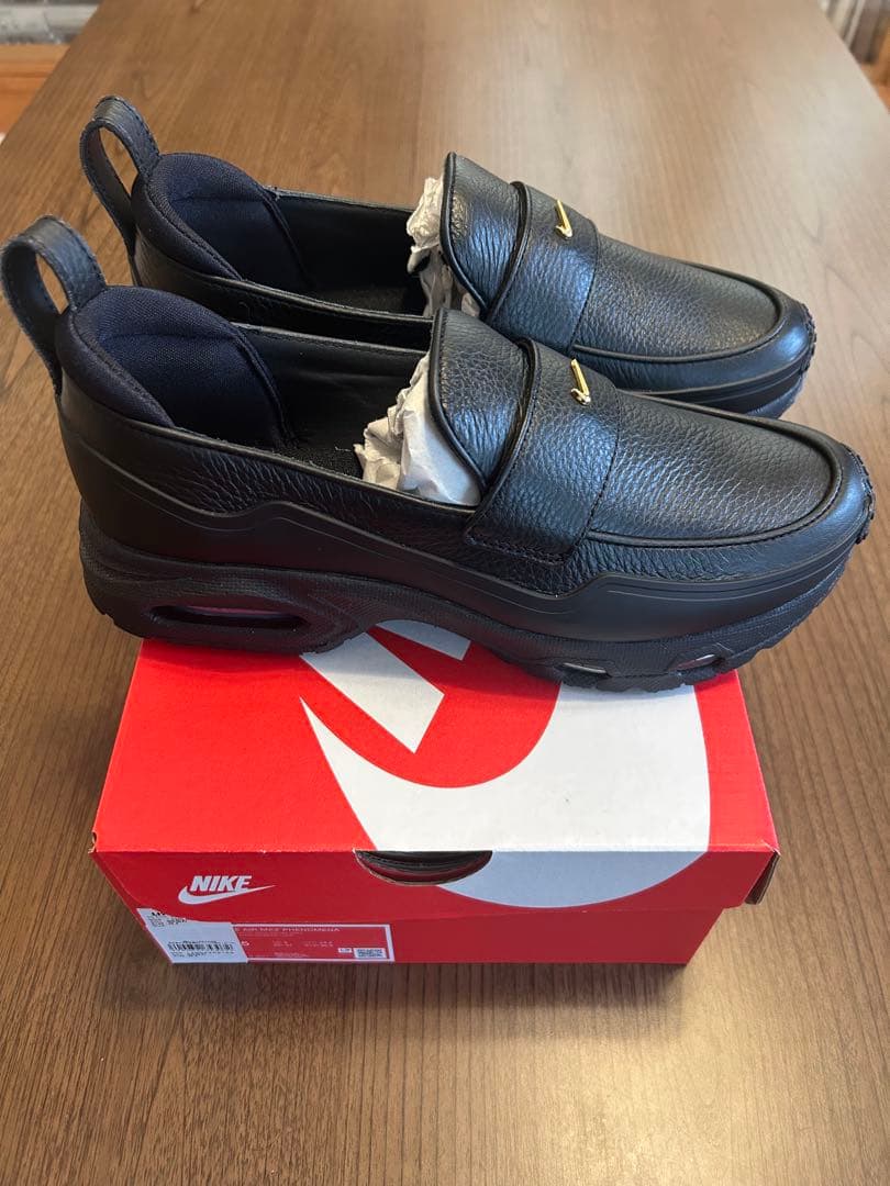 新品　Nike ウィメンズ Black エアマックスフェノメナ