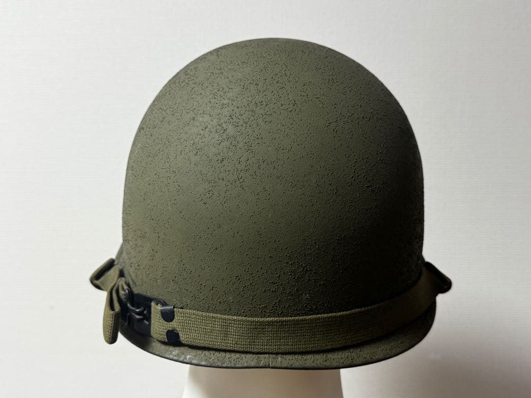 WW2 アメリカ陸軍　M1 ヘルメット　実物です。