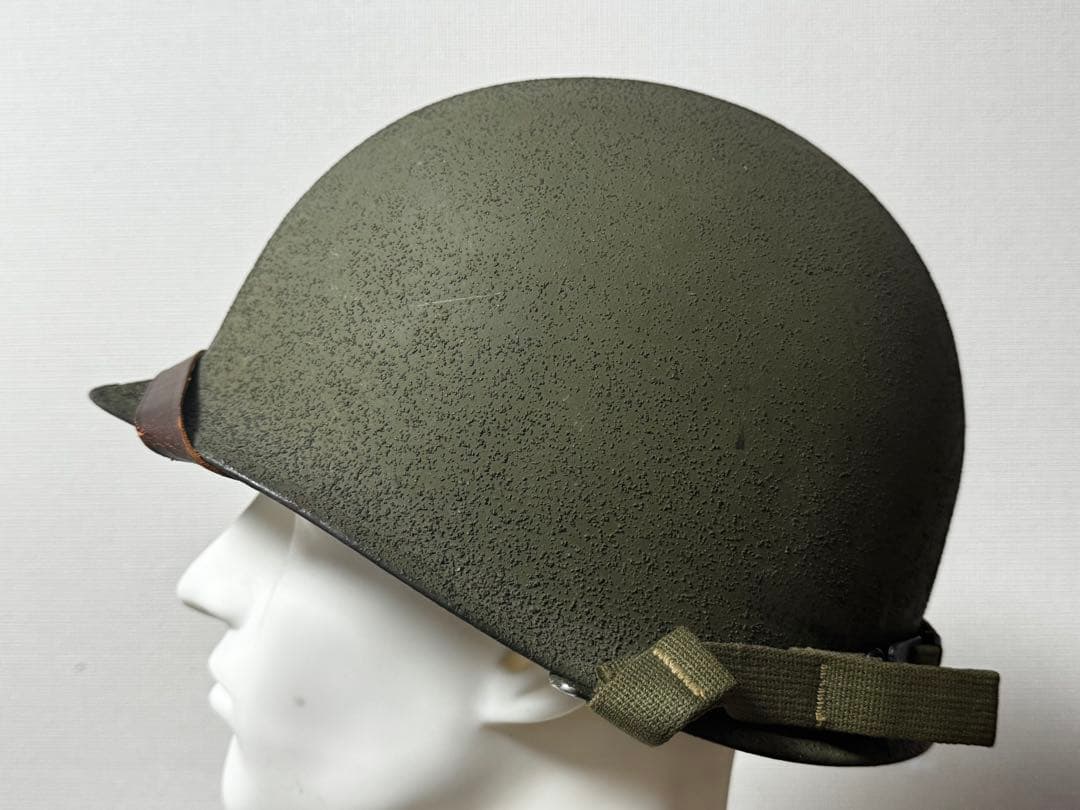WW2 アメリカ陸軍　M1 ヘルメット　実物です。