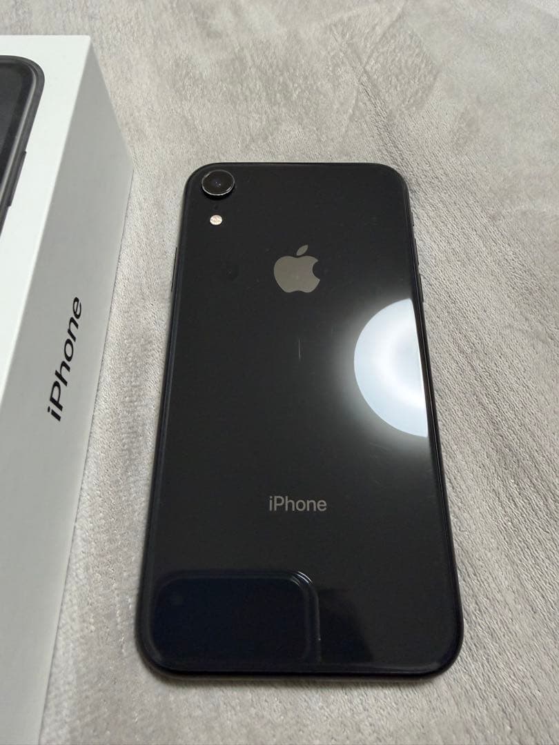 Apple iPhone XR 64GB ブラック 本体