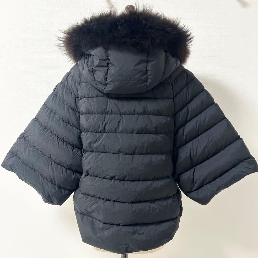 TATRAS タトラス　ダウンポンチョ　MALE マーレ　ブラック　01