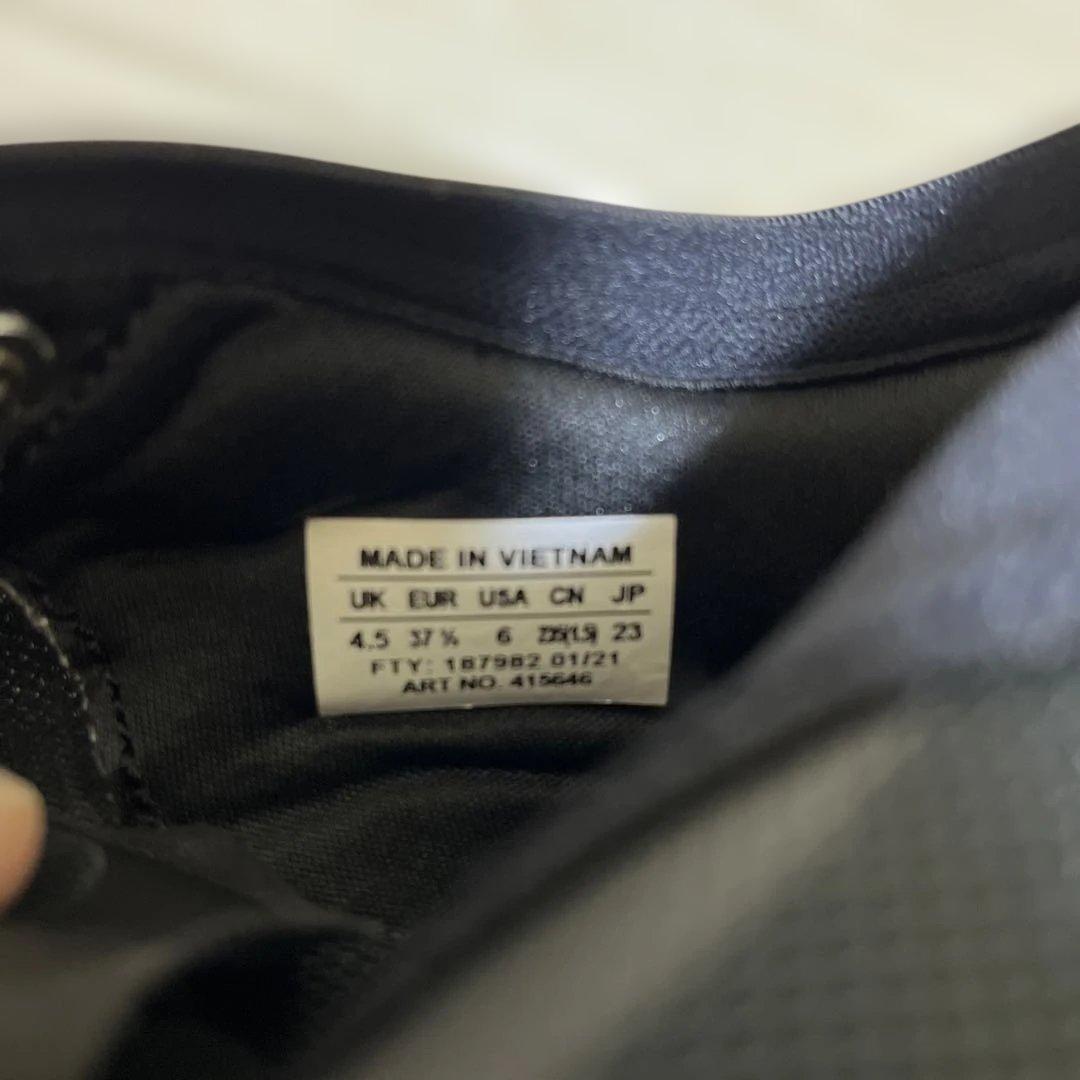 Salomon コムデギャルソンスニーカー