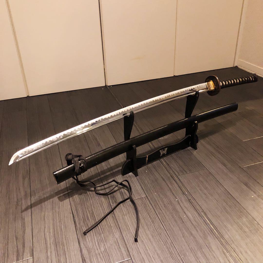 ウィッスキ　高級模造刀　居合刀　樋入り刀身　黒拵え　亜合金刀身