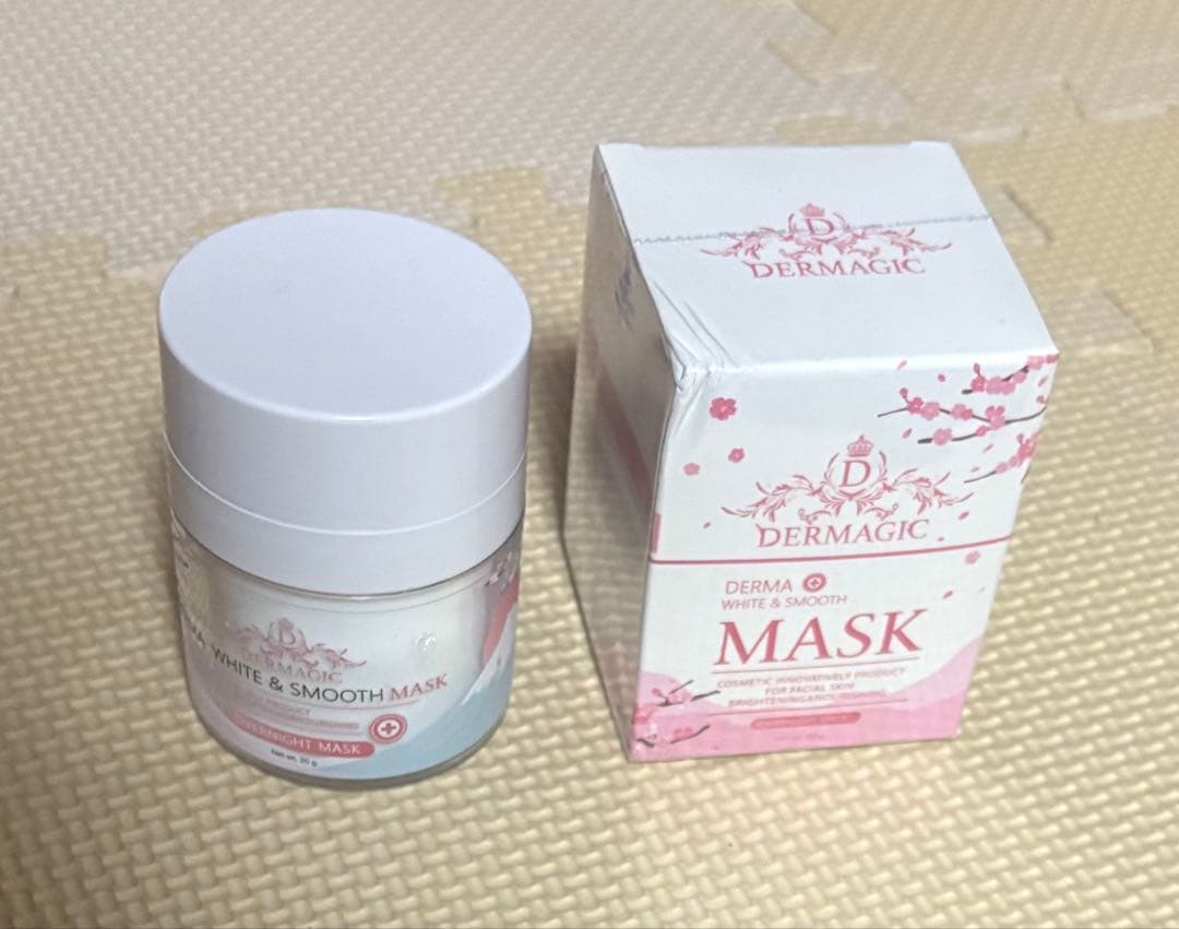 DERMAgic WHITE & SMOOTH MASK スリーピングマスク