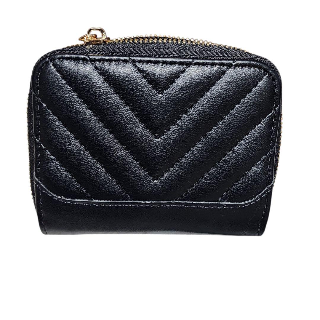 R*o様 CHANEL　ケース　小銭入れ　Vステッチ　ノベルティ