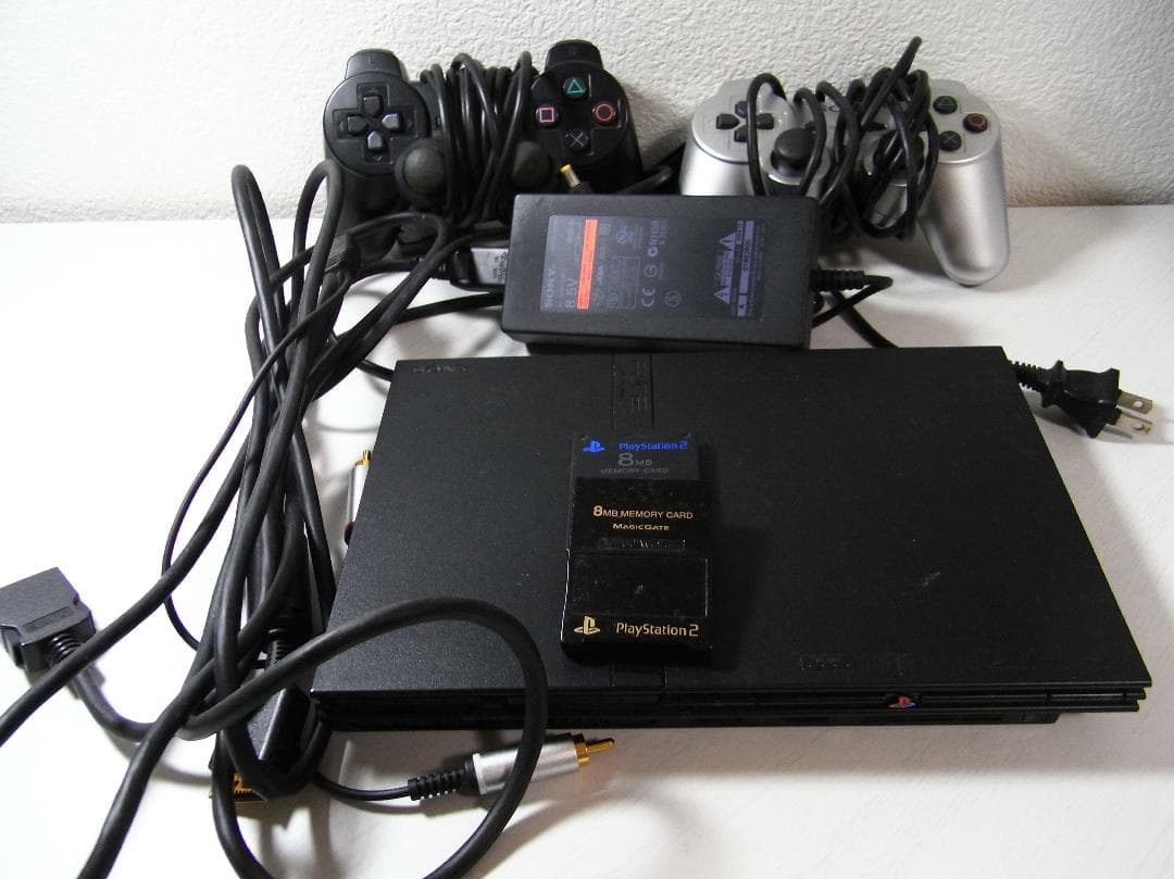 clover　薄型PS2 本体＋ソフト９本セット