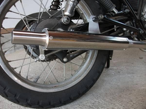 グラストラッカー　キャプトンタイプマフラーの出品です。