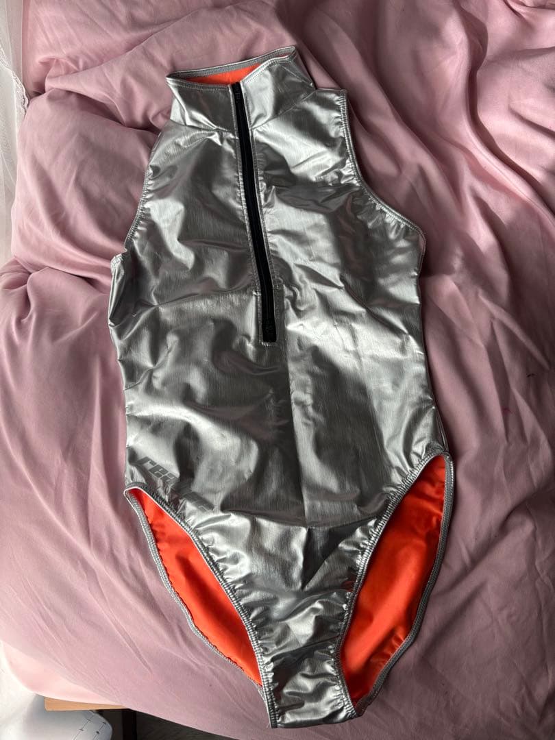 【REALISE】フロントジッパー競泳水着 シルバー