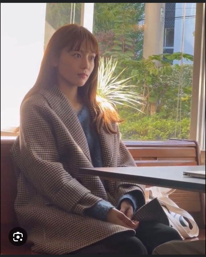 Mila Owen ミラオーウェン接結ハーフ丈Aラインコートsilent