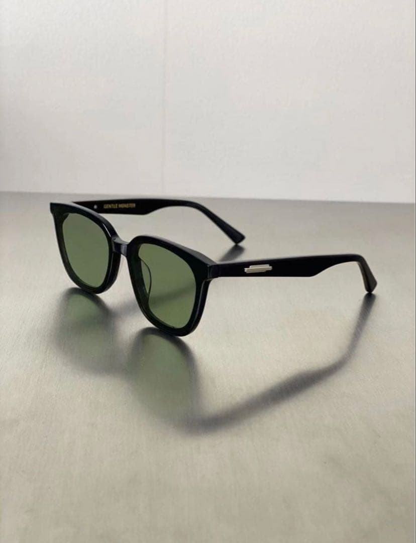 登坂広臣着用Gentle MonsterジェントルモンスターLilit 01 K