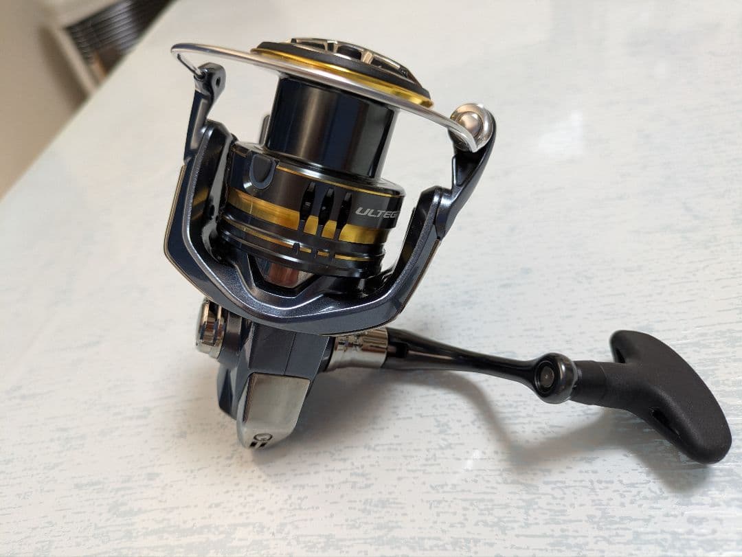 SHIMANO 21アルテグラ C3000XG スピニングリール