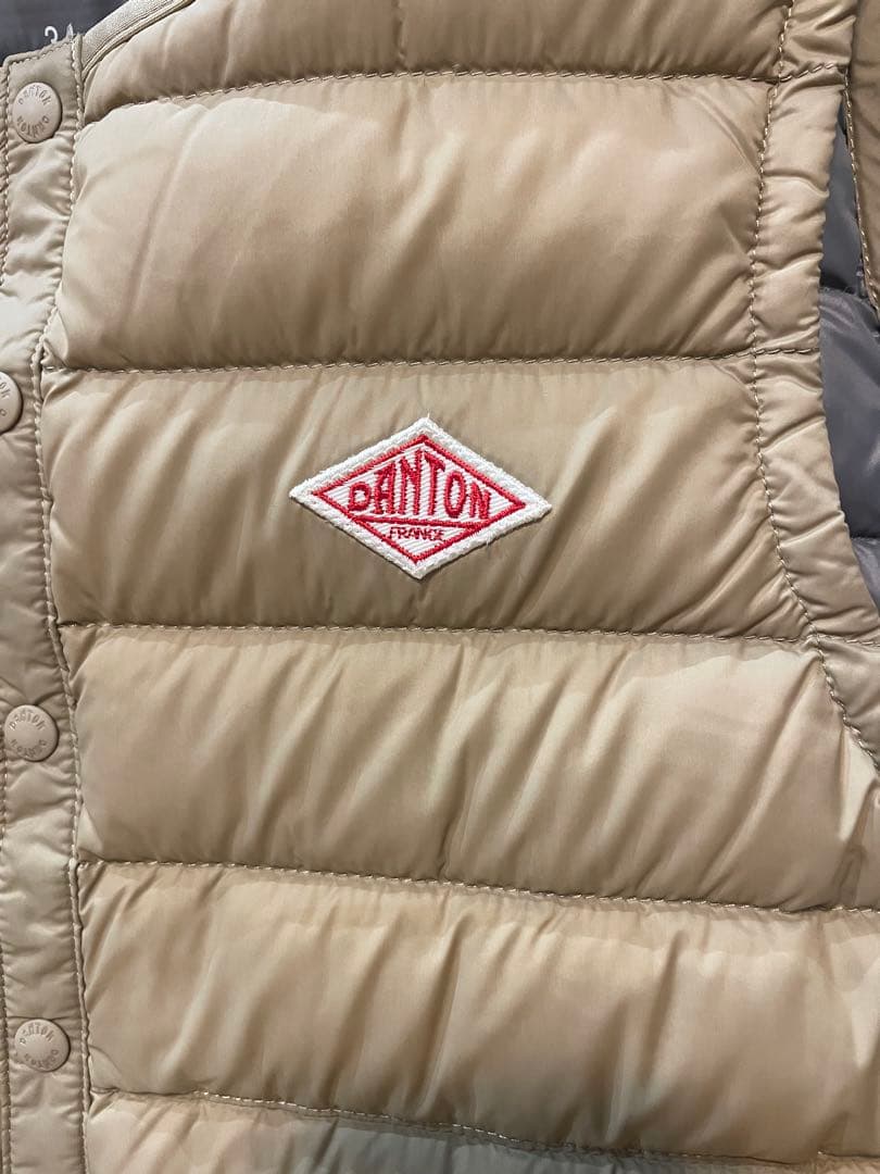 DANTON ダウンベスト　ライトダウン　インナーダウンクルーネックベスト