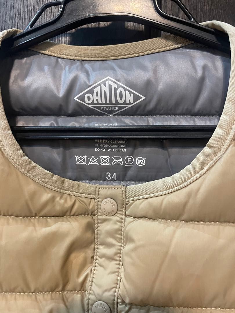 DANTON ダウンベスト　ライトダウン　インナーダウンクルーネックベスト