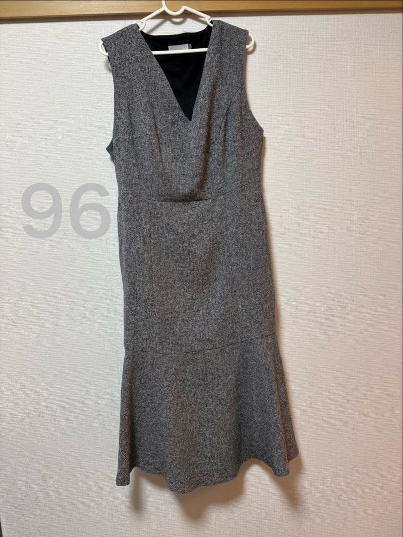 overE ミックスブラック（グレー） 96 ツイードライクマーメイドワンピース