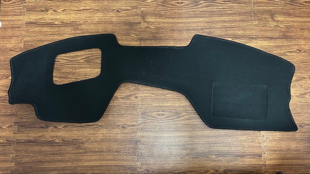 Sunlandマツダ3 BP ファストバック ダッシュボードマット Z7101