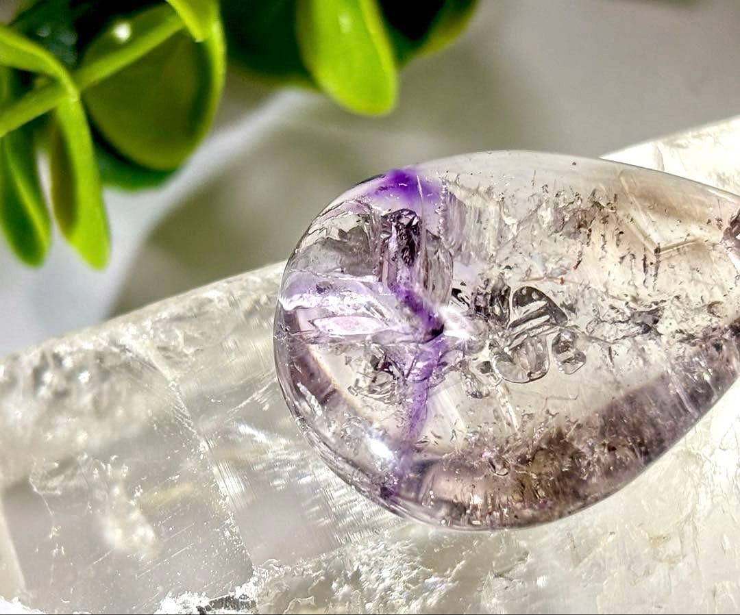 究極品質　幻のエスピリット鉱山産　神秘のエンジェルファントムセイクリッドセブン