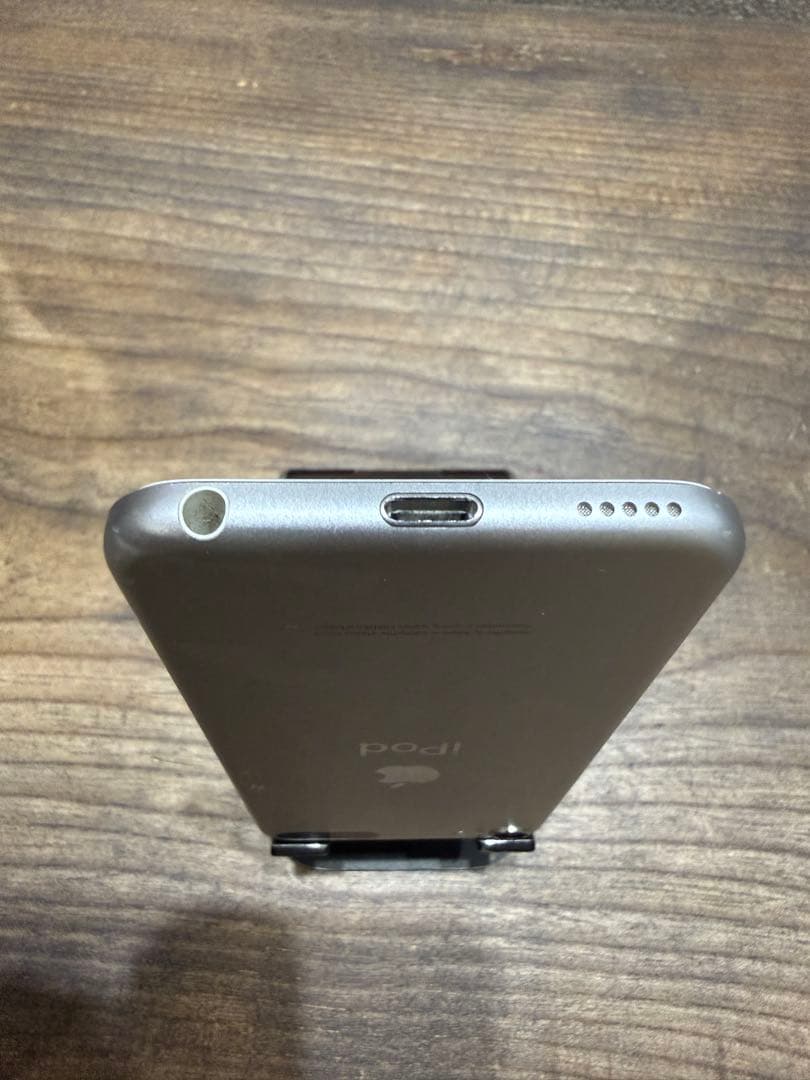 iPod touch（第7世代） シルバー 32GB