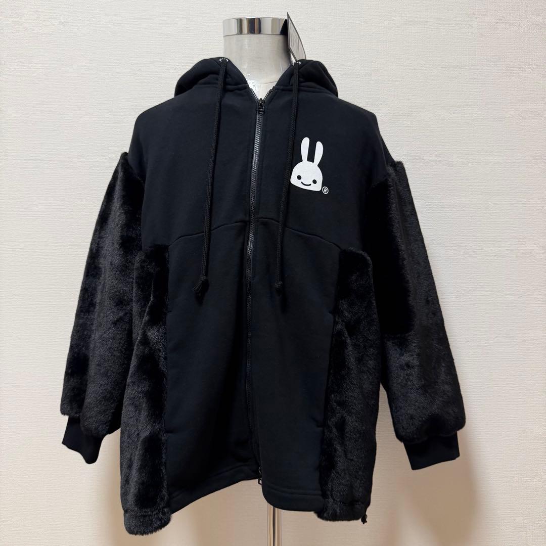 CUNE　袖ファー耳付きジップパーカー　黒　日本製　タグ付き　定価約3.5万