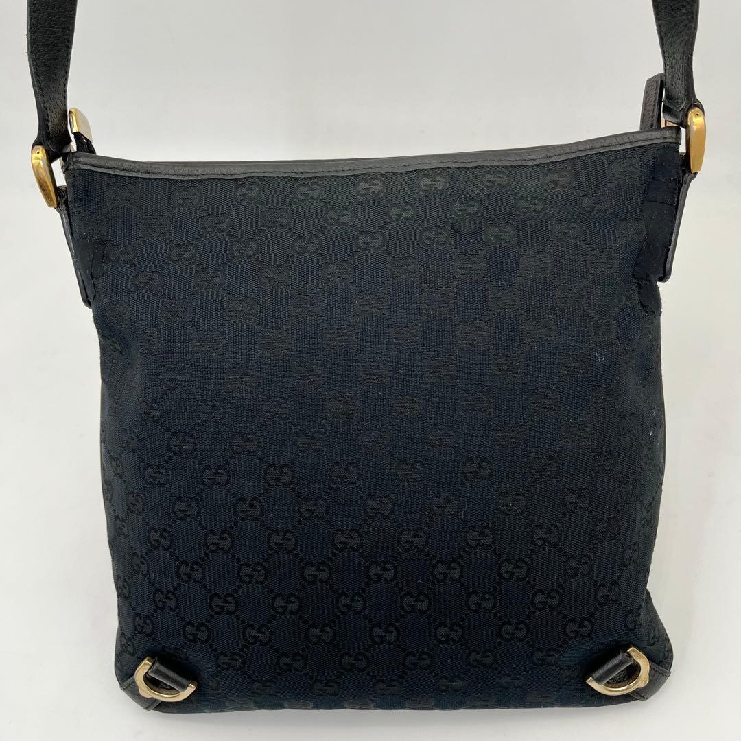 GUCCI ショルダーバッグ サコッシュ GGキャンバス アビーライン ブラック