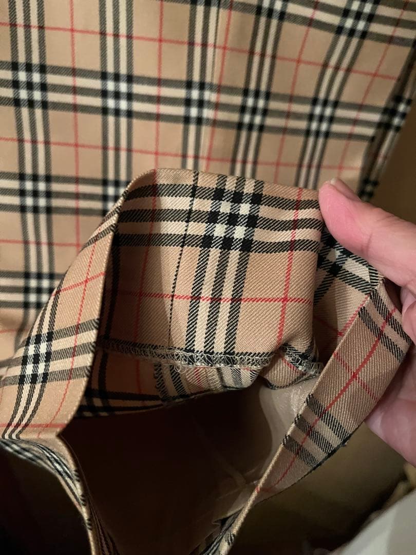 バーバリーゴルフウェアーセット　ベスト、パンツ、帽子