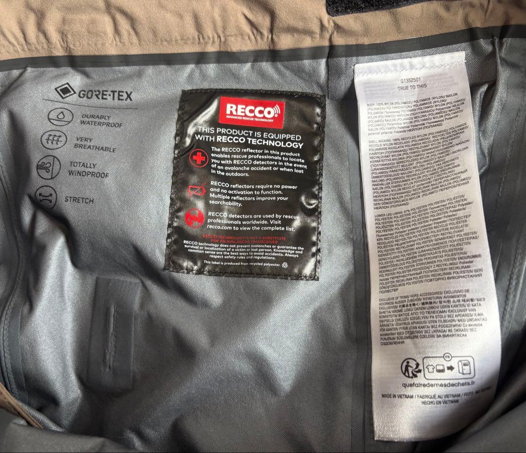 VOLCOMボルコム　Gush Strech Gore Pants