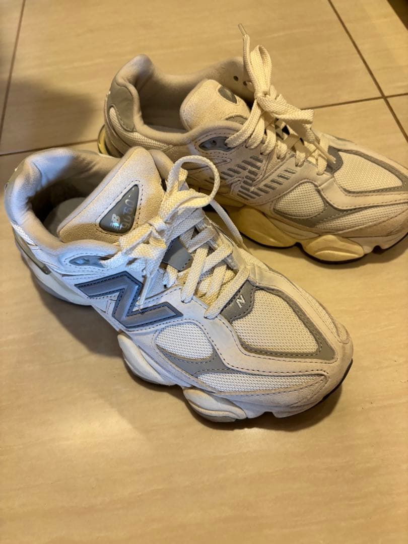New Balance U9060ECA ホワイト