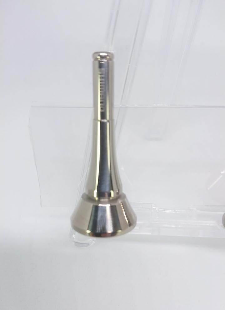 美品　シマノ 22ステラ　夢屋チタンリールスタンド ステラ Eタイプ　2個