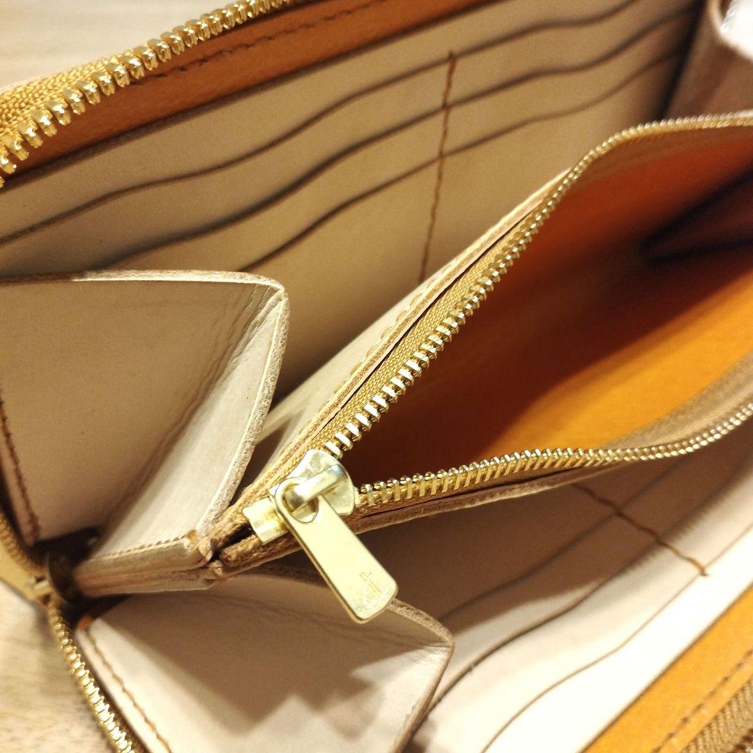 ラウンドファスナーロングウォレット　ヌメ革ナチュラル　アメ豚　ハンドメイド