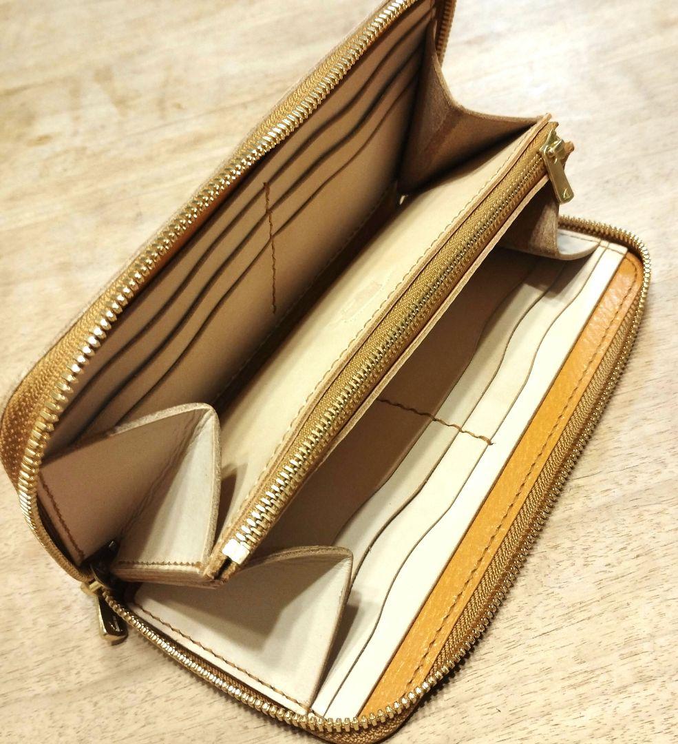 ラウンドファスナーロングウォレット　ヌメ革ナチュラル　アメ豚　ハンドメイド