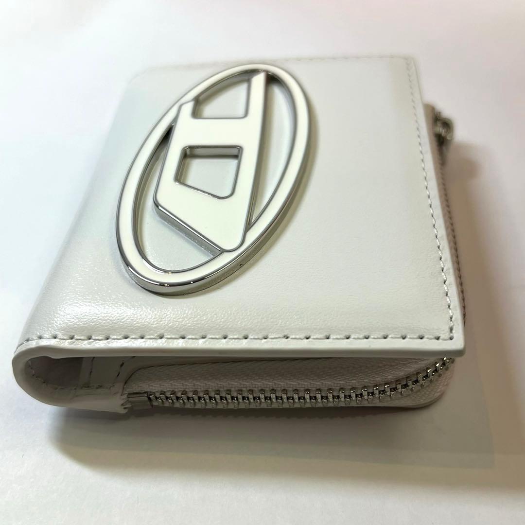 【DIESEL/ディーゼル】未使用品　ミニ財布　ホワイト　箱付き