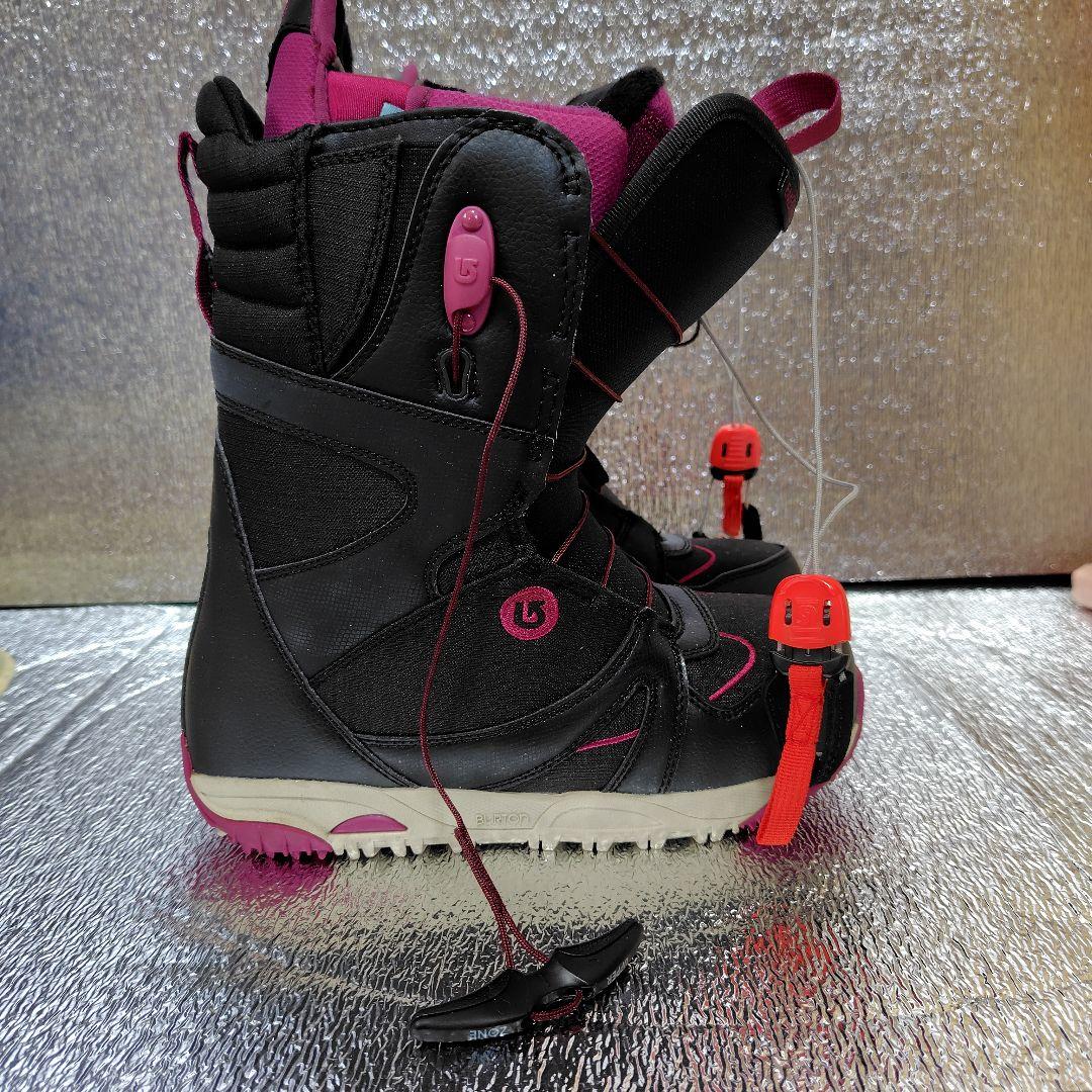 【美品】Burton 23.5 スノーボードブーツ ブラック/ピンク