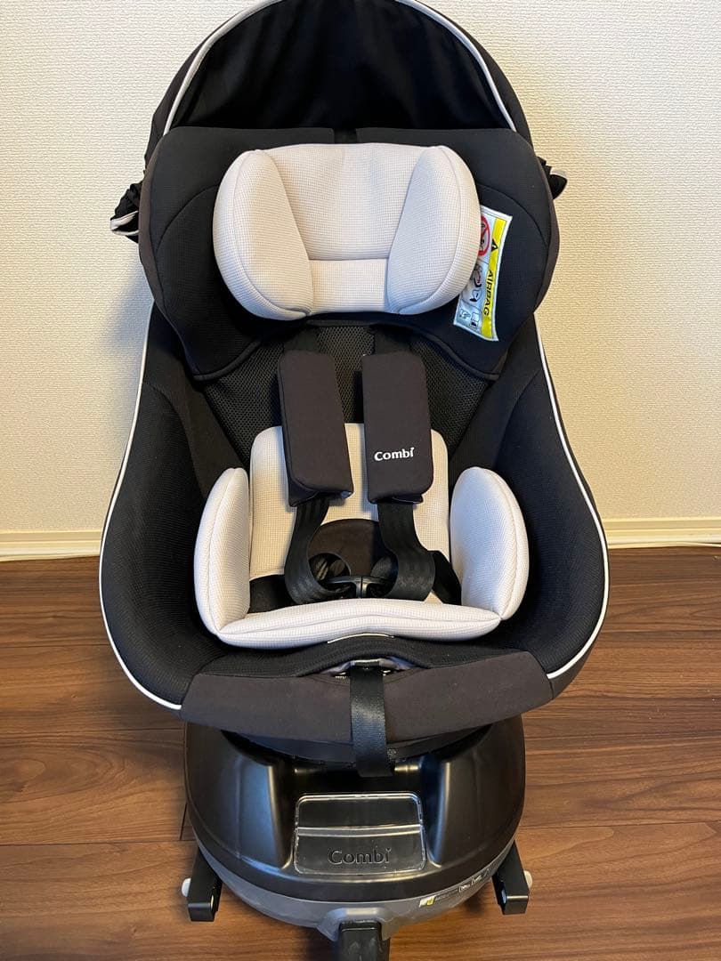 Combi クルムーヴ スマート ISOFIX エッグショック Neo