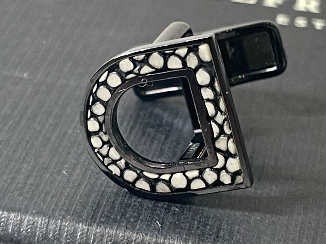 【新品未使用】dunhill Dロゴ　カフリンクス ブラック　定価79200円