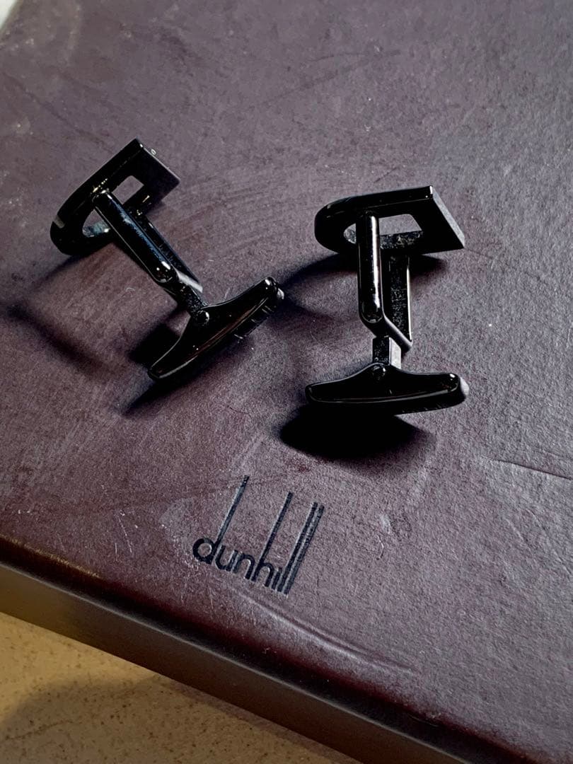 【新品未使用】dunhill Dロゴ　カフリンクス ブラック　定価79200円